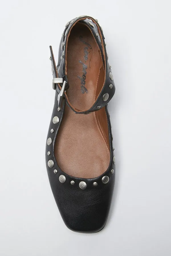 Mystic Mary Jane Flat